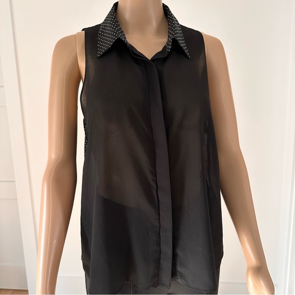 MINKPINK Sleeveless Semi Sheer Collared Blouse - Picture 3 of 13